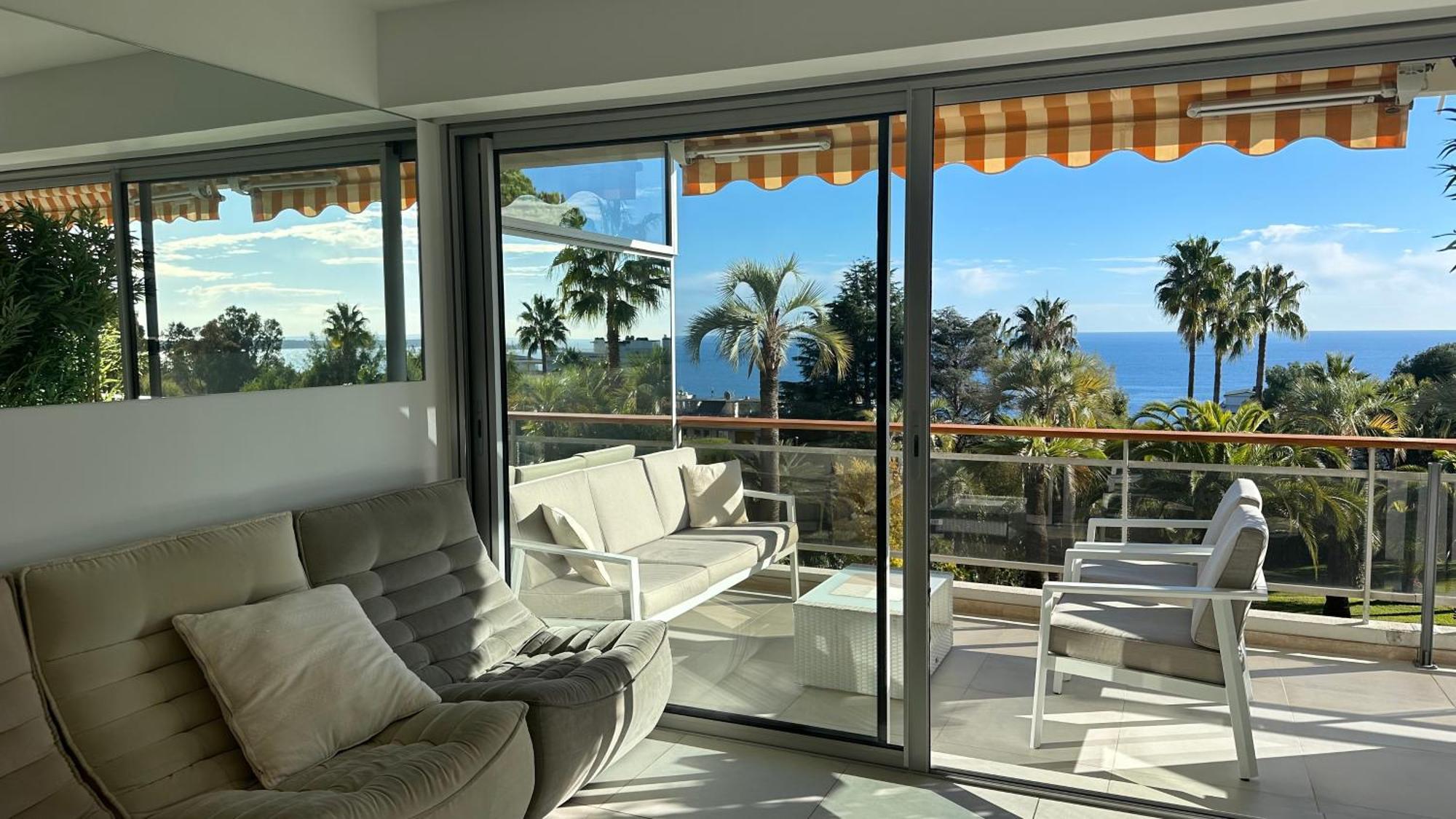 Appartement 2 Chambres Vue Mer Panoramique, Proche Croisette Cannes Vallauris Esterno foto