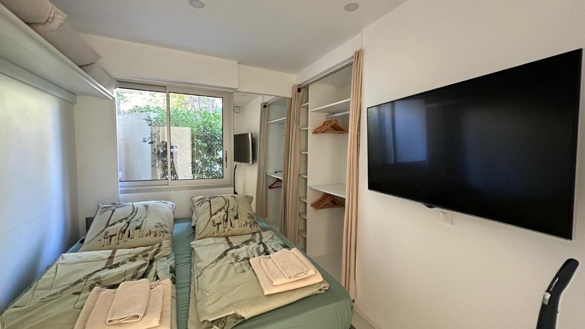 Appartement 2 Chambres Vue Mer Panoramique, Proche Croisette Cannes Vallauris Esterno foto