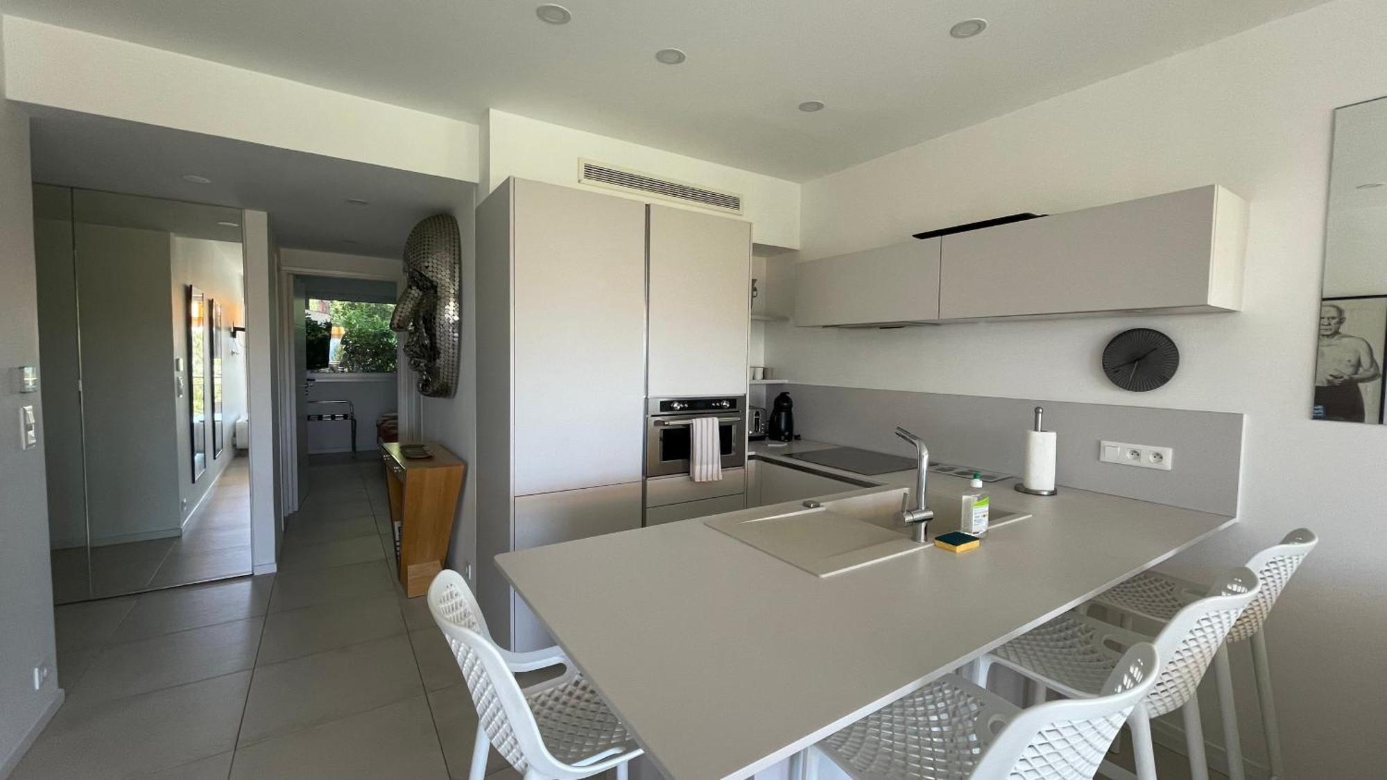 Appartement 2 Chambres Vue Mer Panoramique, Proche Croisette Cannes Vallauris Esterno foto