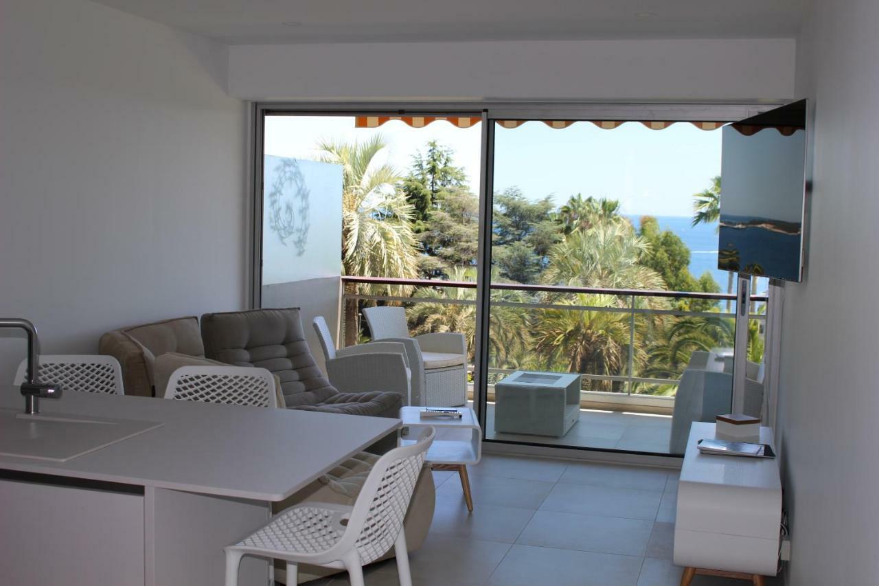 Appartement 2 Chambres Vue Mer Panoramique, Proche Croisette Cannes Vallauris Esterno foto