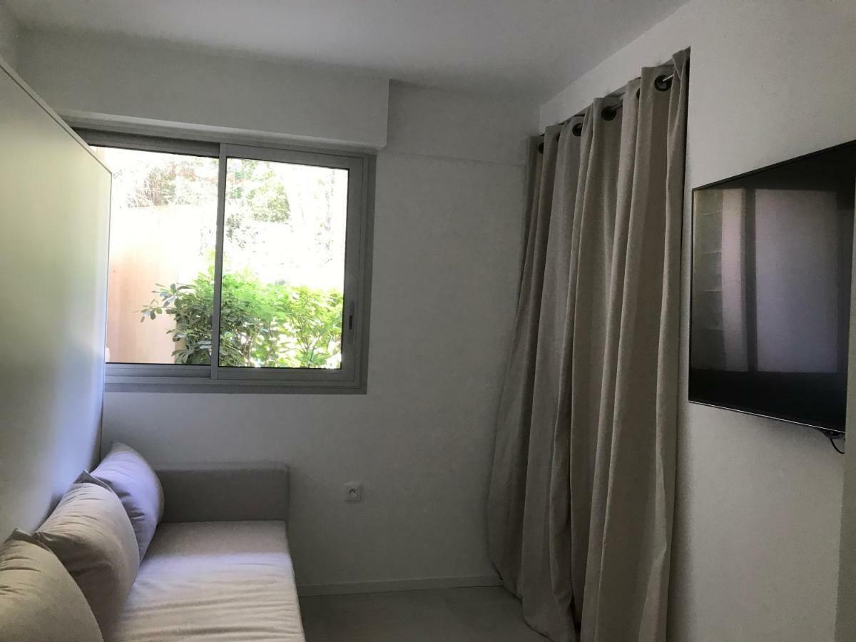 Appartement 2 Chambres Vue Mer Panoramique, Proche Croisette Cannes Vallauris Esterno foto