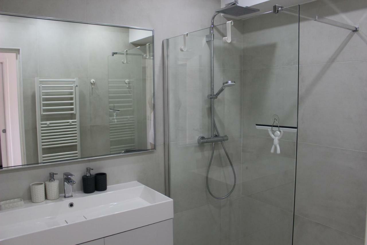 Appartement 2 Chambres Vue Mer Panoramique, Proche Croisette Cannes Vallauris Esterno foto